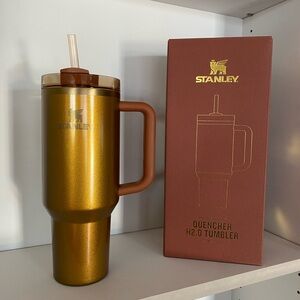 Stanley Copper Tinsel Quencher Tumbler New in Bow